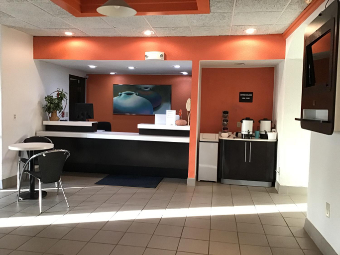 Public Area 3, 7 Boutique Hotel, Pratt