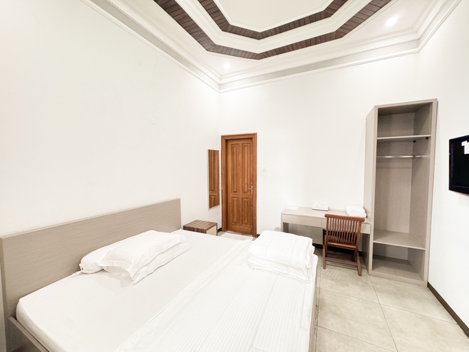 Bedroom 6