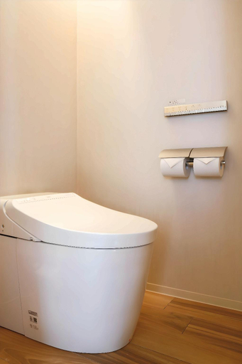 Bathroom 14