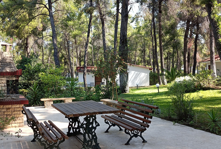 Others 5, Family Villa in Sani - Sleeps 6 - Parking - Wifi, Central Macedonia