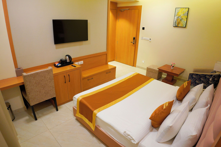 Others 5, Hotel Cheer Royale, Bareilly