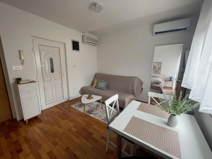Others 5, Apartman Dalma, Crikvenica