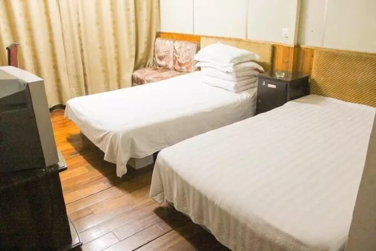 Bedroom 3, Chashan Hostel, Shanghai