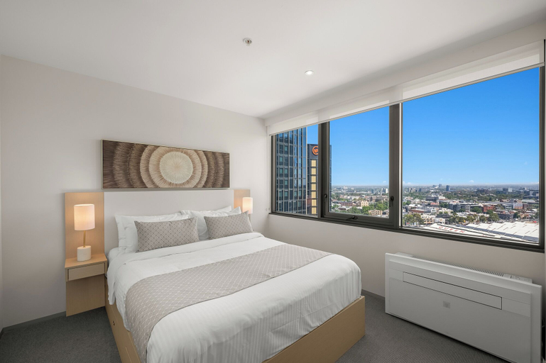 Bedroom 2, City Stays, Melbourne