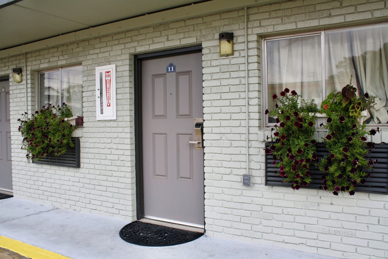 Exterior & Views 2, Budget Inn Jonesboro, Jackson