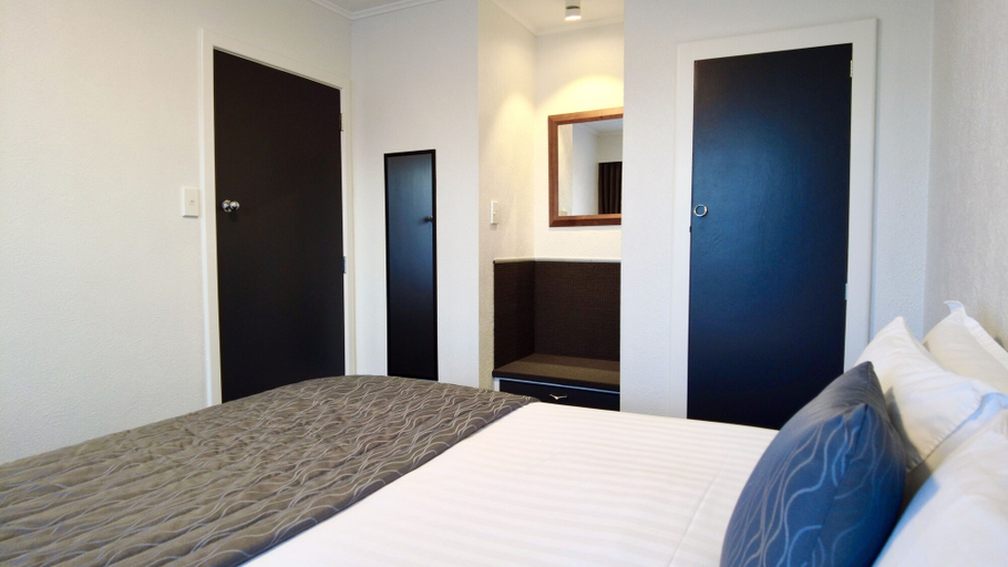 Others 4, Moana Court Motel, Invercargill