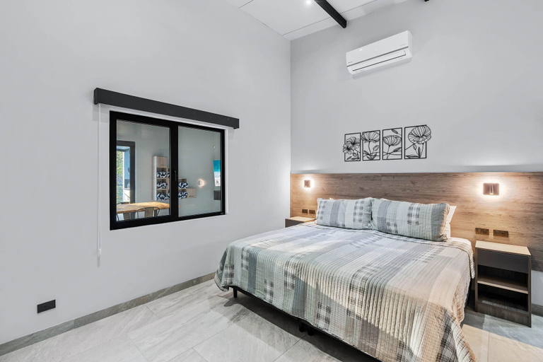 Bedroom 3, Brand-New 6BD Giant with Private Pool by SPCR, Santa Cruz