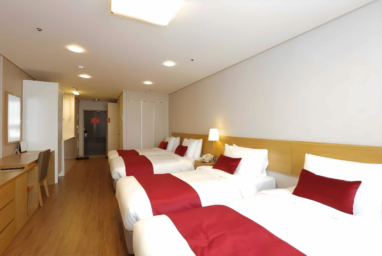 Bedroom 21