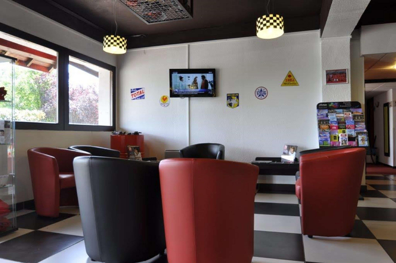 Public Area 2, KYRIAD Design ENZO VIERZON, Cher