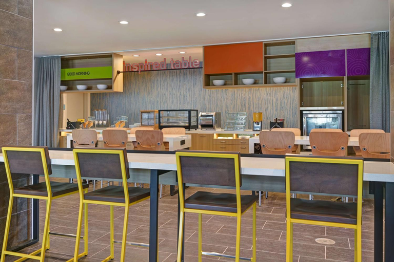 Food & Drinks 5, Home2 Suites by Hilton Corpus Christi Southeast, Nueces