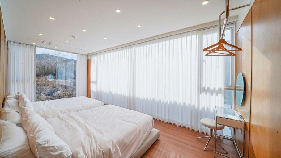 Bedroom 2, Stay 13 Wol, Gyeongju