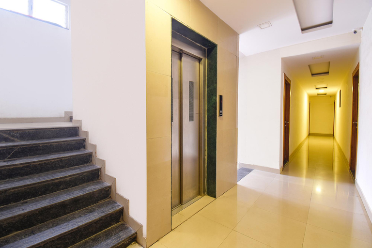 Public Area 2, Via Comfort Executive - Nr. Phoenix Mall, Pune