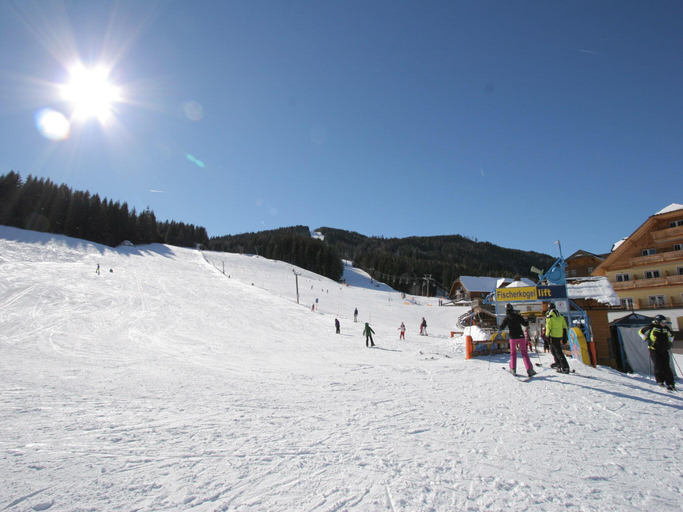 Others 5, Apartment in Lungau, right next to the ski lift, Tamsweg