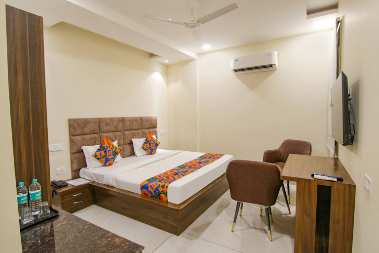 Bedroom 2, Fabhotel Prism Grand, Sahibzada Ajit Singh Nagar