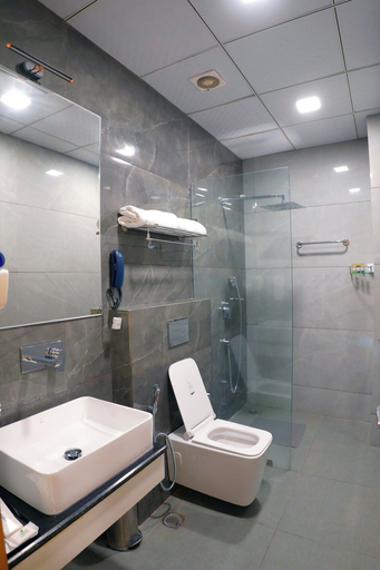 Bathroom 3, Hotel Cheer Royale, Bareilly