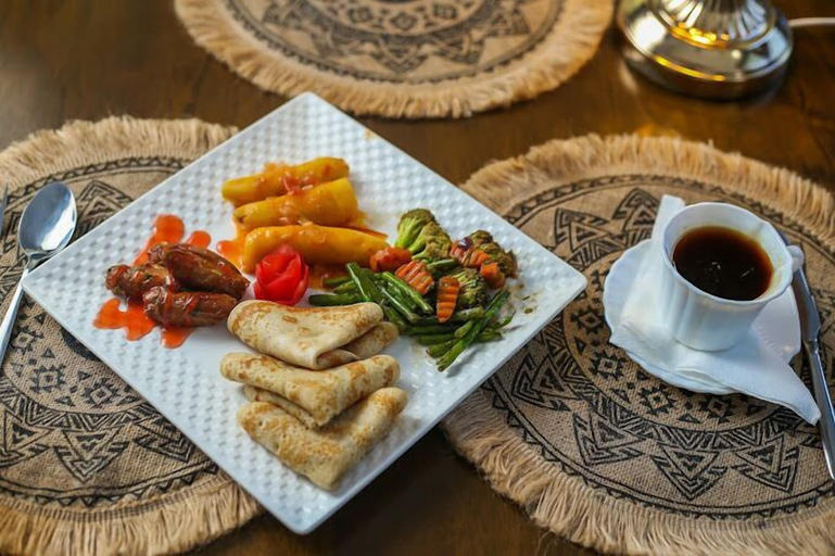 Food & Drinks 2, El Tesa Court Gardens Milimani, Kisumu Central