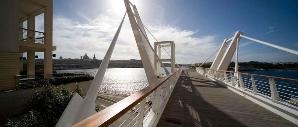 Others 4, SEAFRONT LUXURY APARTMENT incl POOL