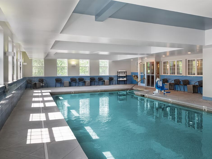 Sport & Beauty 4, Holiday Inn Express ST. ALBANS by IHG, Franklin
