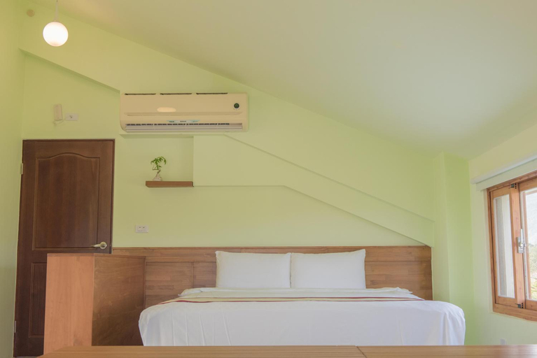 Bedroom 2, XinFu Traveler Inn, Taitung