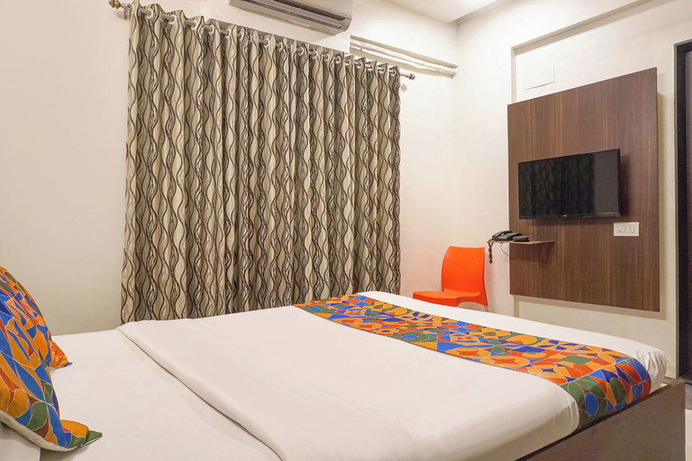 Bedroom 3, FabHotel Executive Pearl Inn - Nr. Twin tower, Pune