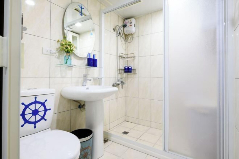 Bathroom 3, Sunny in Taipei Apartment, Taipei City
