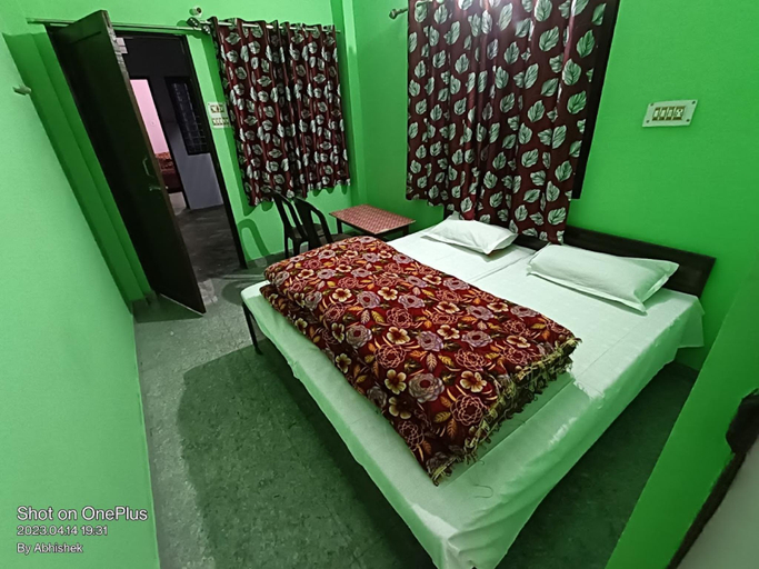 Bedroom 2, Goroomgo Abhishek hotel Sonprayag, Rudraprayag