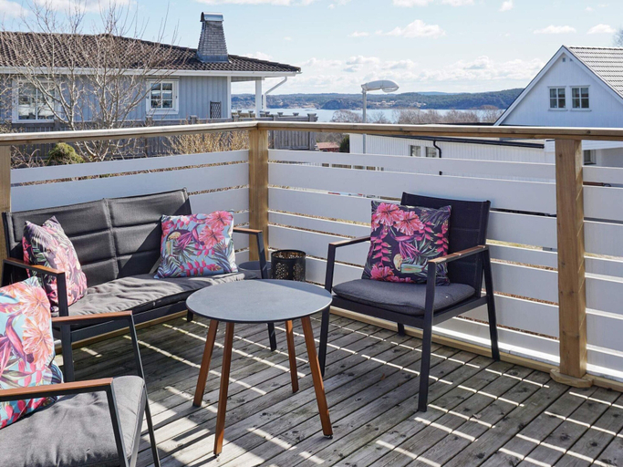 Exterior 2, 4 Star Holiday Home in Lysekil, Lysekil