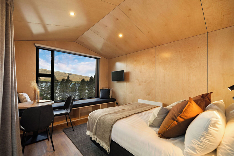 Others 5, The Huts at Lakes Edge, Mackenzie