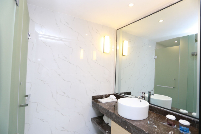 Bathroom 3, Jijiang Metropolo Hotel-Haikou, Haikou