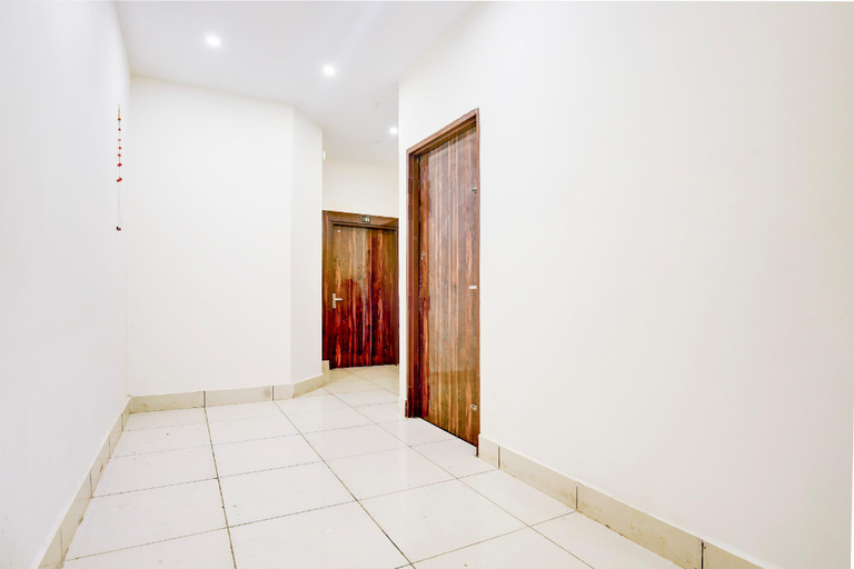 Others 2, Hotel O A, Kurukshetra
