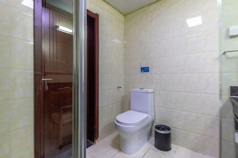 Bathroom 3, Dongying Garden Hotel (Lanzhou University Railway Station), Lanzhou