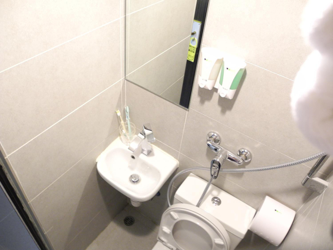 Bathroom 5
