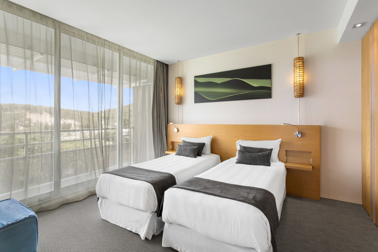 Bedroom 3, Chateau Royal Beach Resort and Spa, Nouméa