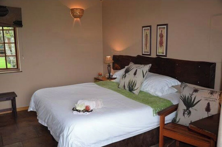 Bedroom 3, Mthonjaneni Lodge, Uthungulu