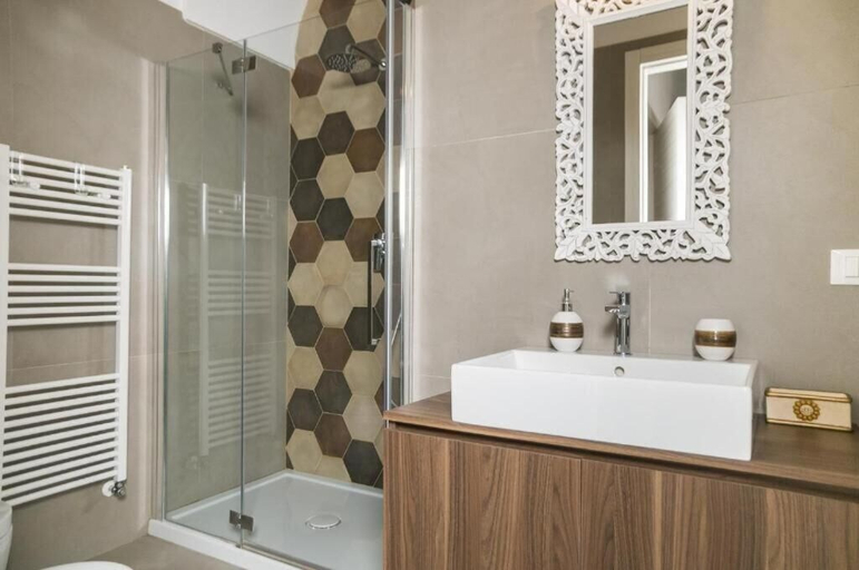 Bathroom, Polignano Heritage - Via Corridoni, Bari