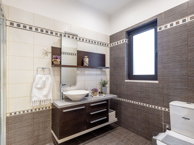 Bathroom 4, Villa Fanouris, Crete