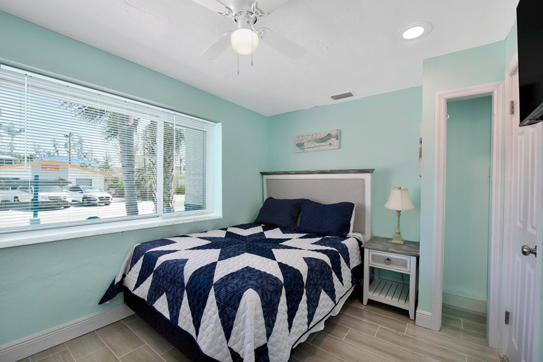 Bedroom 3, MT Coconut Cove #1, Lee
