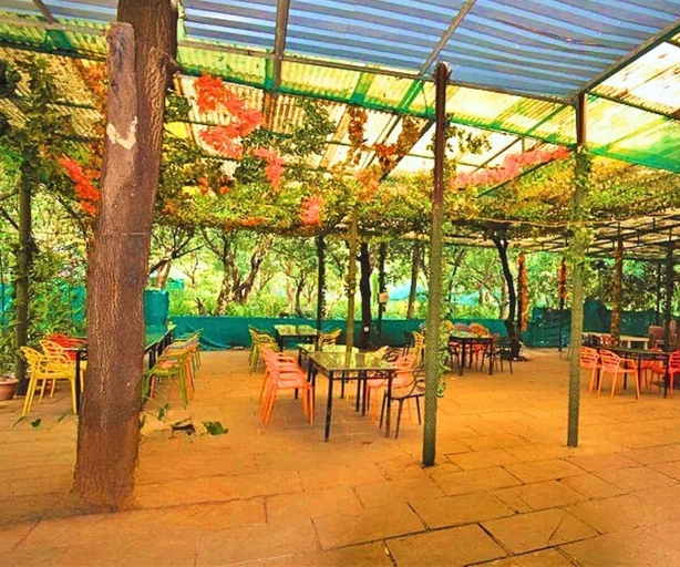 Food & Drinks 5, Shrusti Farms Resort, Thane