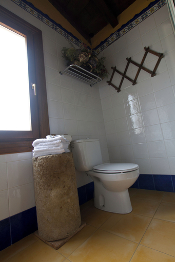 Bathroom 3, RIOJANIA TRADITIO MOUNTAIN, La Rioja