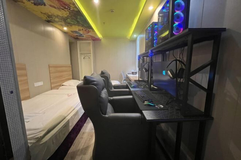 Bedroom 2, Manzhiya Theme Hotel (Shanghai Wanhangdu Road), Shanghai