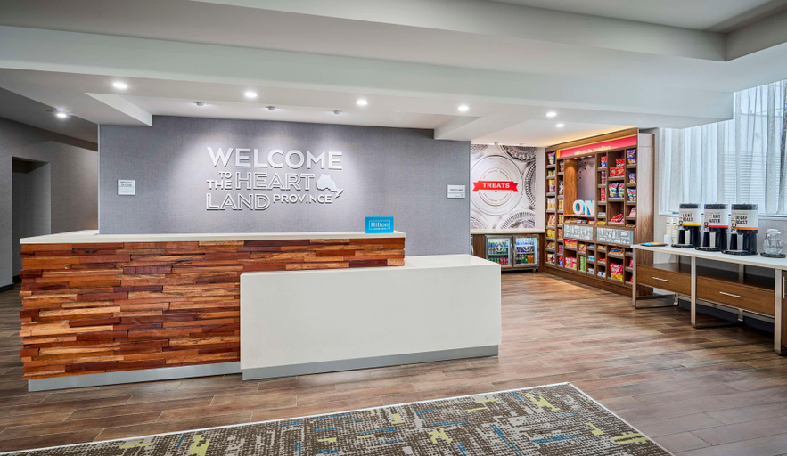 Public Area 2, Hampton Inn by Hilton Hamilton, Hamilton
