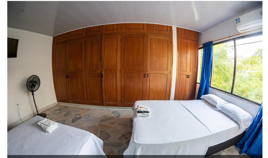 Others 5, Hotel Santander Express, Neiva
