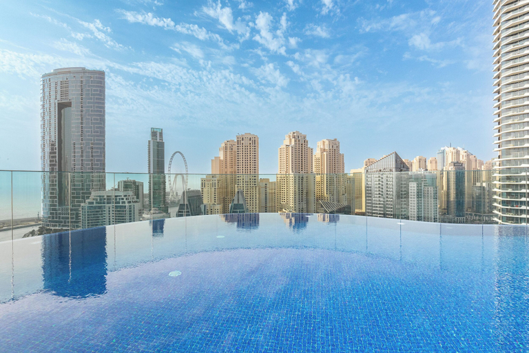 Sport & Beauty 2, SIMPLY COMFORT Bright Apartments Steps from Marina Walk, Dubai