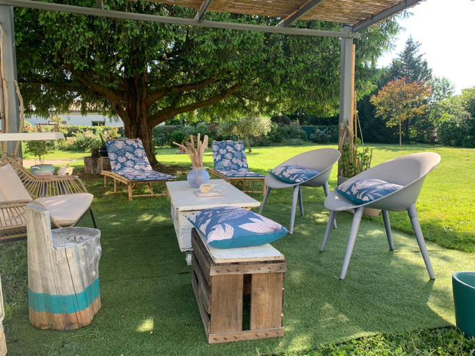 Others 4, Domaine L'EYRE ET LE GUA - Suite Abella -Terrasse privee - Parc, Gironde