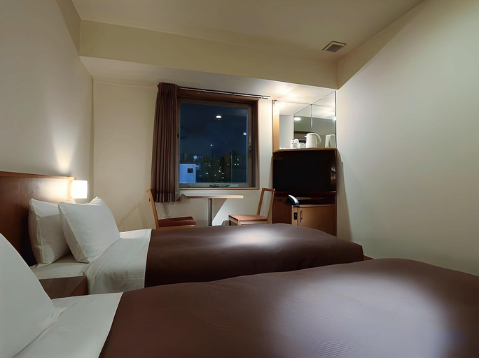 Bedroom 13