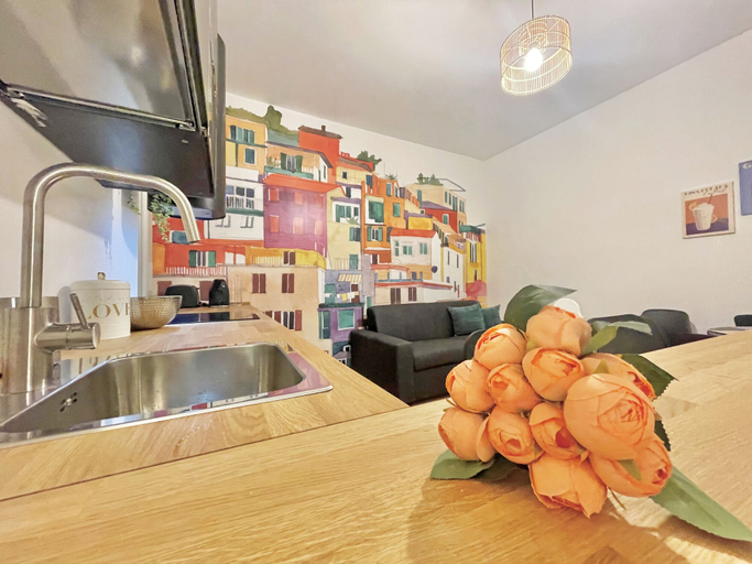 Others 4, Happy Family Apartments Soziglia, Genova