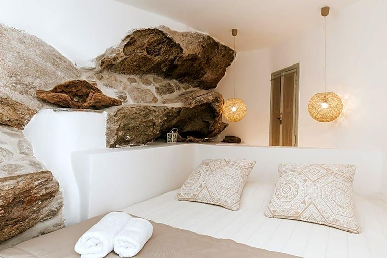 Bedroom 5, Paolas Town, South Aegean