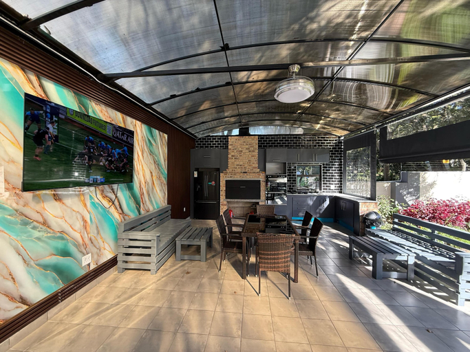 Food & Drinks 5, Fezeu's Place, City of Johannesburg