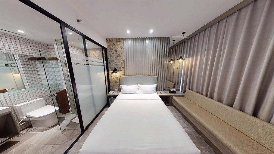 Bedroom 15