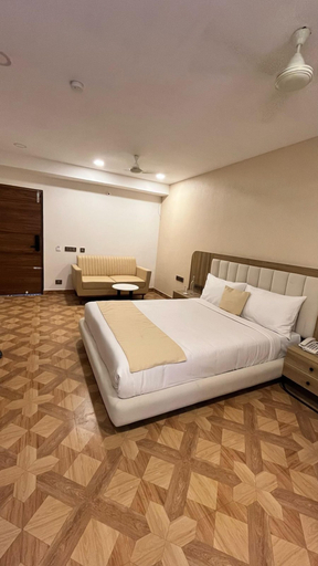 Bedroom 3, U by Z Hotels, Seshadripuram, Bangalore